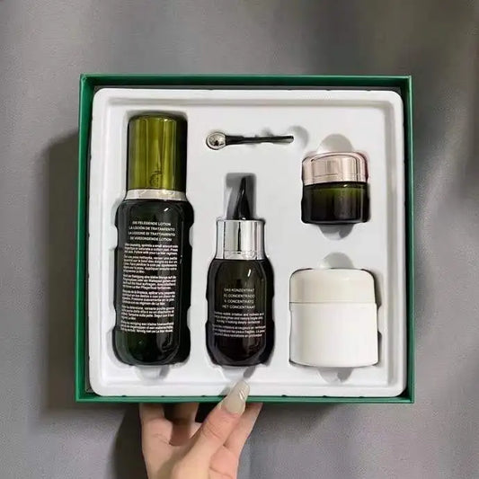 Skin Care Set Eye Cream/Face Cream/Essence Water /Mask/Cleanser Moisturize And Lighten Fine Lines